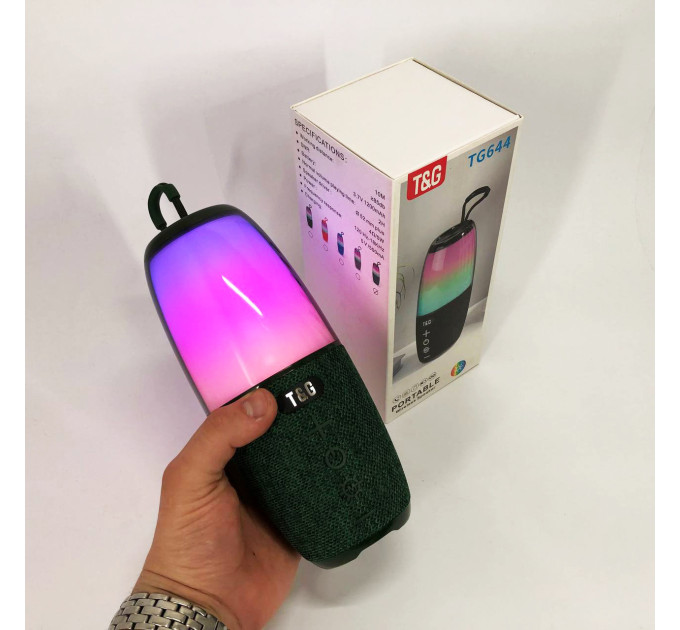 Портативная колонка TG644 5W с RGB подсветкой и ремешком, Беспроводная колонка мощная. Цвет: зеленый