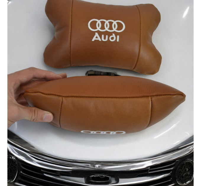 Набор из двух подушек на подголовник Audi, из натуральной коричневой кожи, Подарок мужчине водителю
