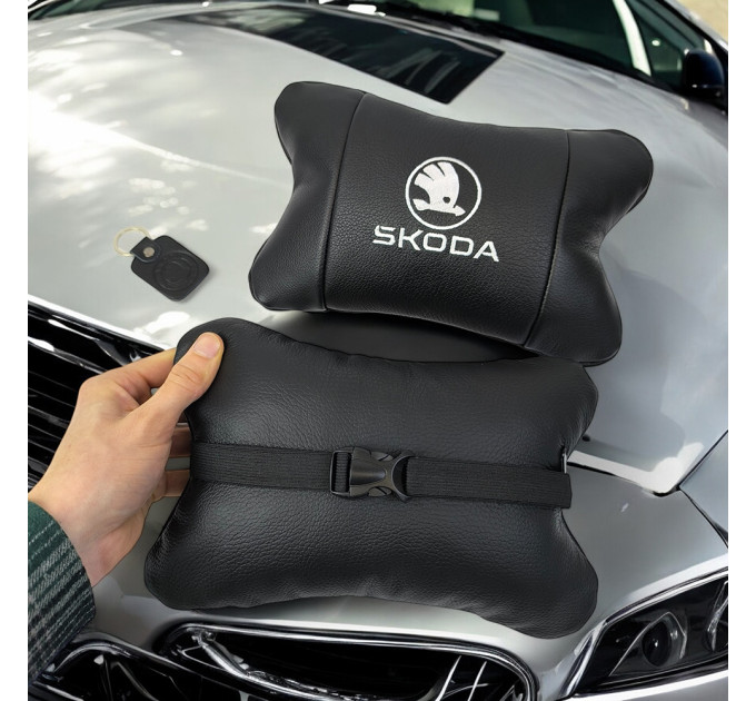 Автомобильные подушки 2 шт на подголовник Skoda / Шкода, из натуральной кожи, стильный аксессуар для вашего авто