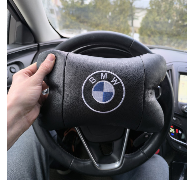 Ортопедична авто подушка BMW з натуральної шкіри – для комфорту в машині