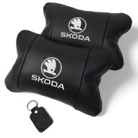 Автомобильные подушки 2 шт на подголовник Skoda / Шкода, из натуральной кожи, стильный аксессуар для вашего авто