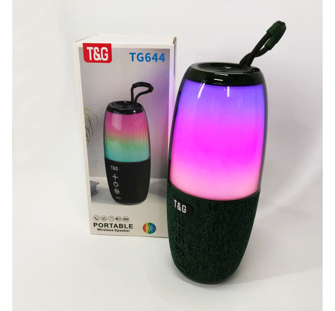 Портативная колонка TG644 5W с RGB подсветкой и ремешком, Беспроводная колонка мощная. Цвет: зеленый