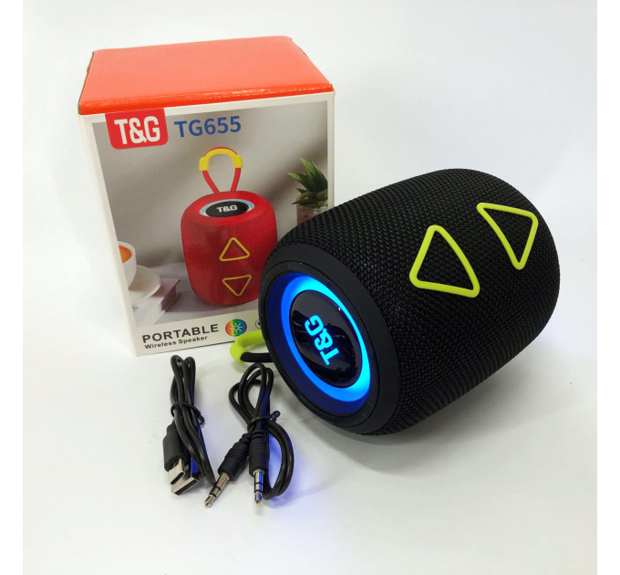 Портативна колонка TG655 5W з RGB підсвічуванням та ремінцем, Bluetooth колонка для вулиці. Колір: чорний