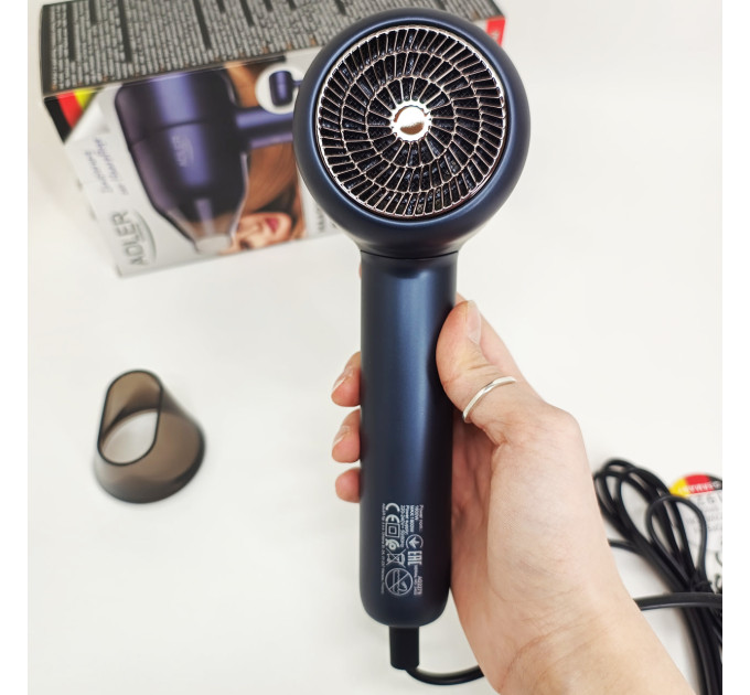 Фен для укладки с ионизацией Adler AD 2279b 1800Вт