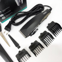 Професійна машинка для стрижки волосся VGR V-033 з функцією тримера та 4 насадками